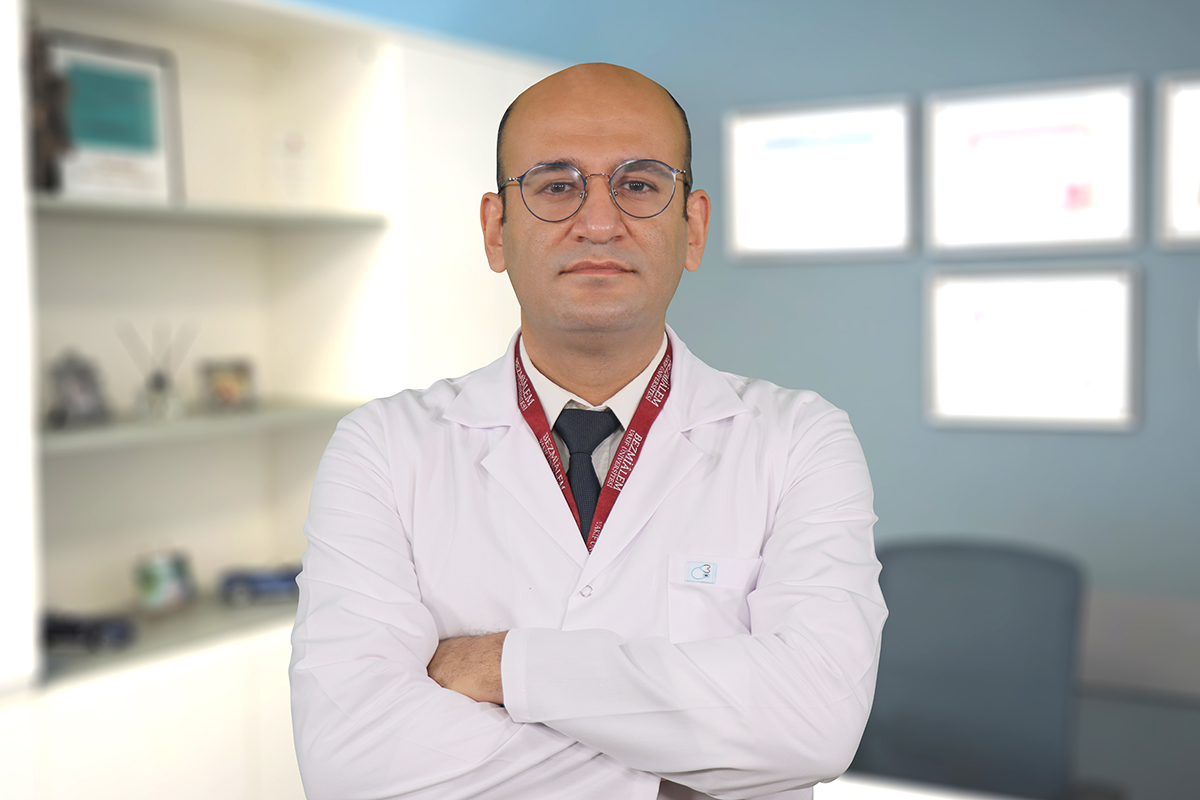 Doç. Dr. Furkan Kırık